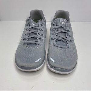 EUC Nike Free Rn size 8.5